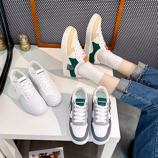 FOOTWEARS